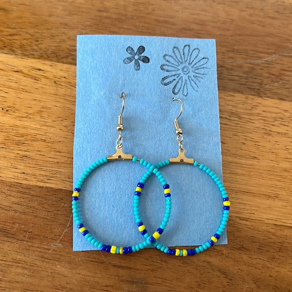 Seed bead hoop earrings
